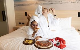 Radisson Red Phuket Patong Beach